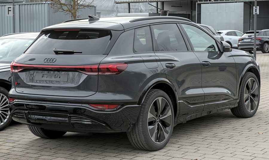 Audi Q6 e-tron