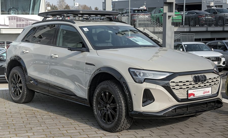 Audi Q8 e-tron