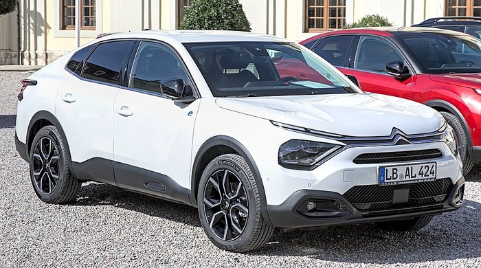 Citroën ë-C4 X