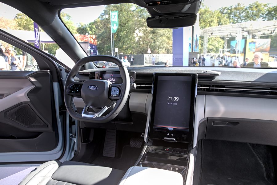 Ford Explorer EV